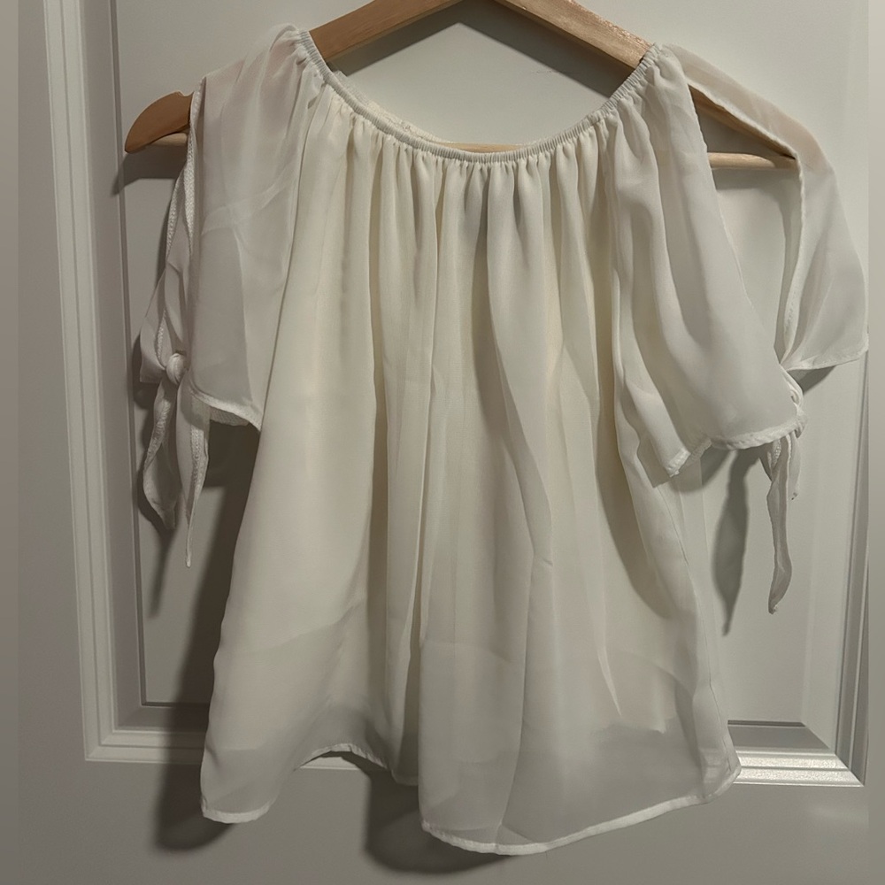 UN DEUX TROIS Girls White Blouse